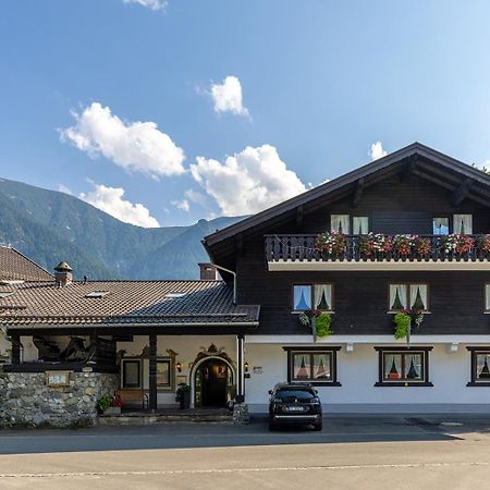 Hotel Alpenhof Oberau  Exteriör bild