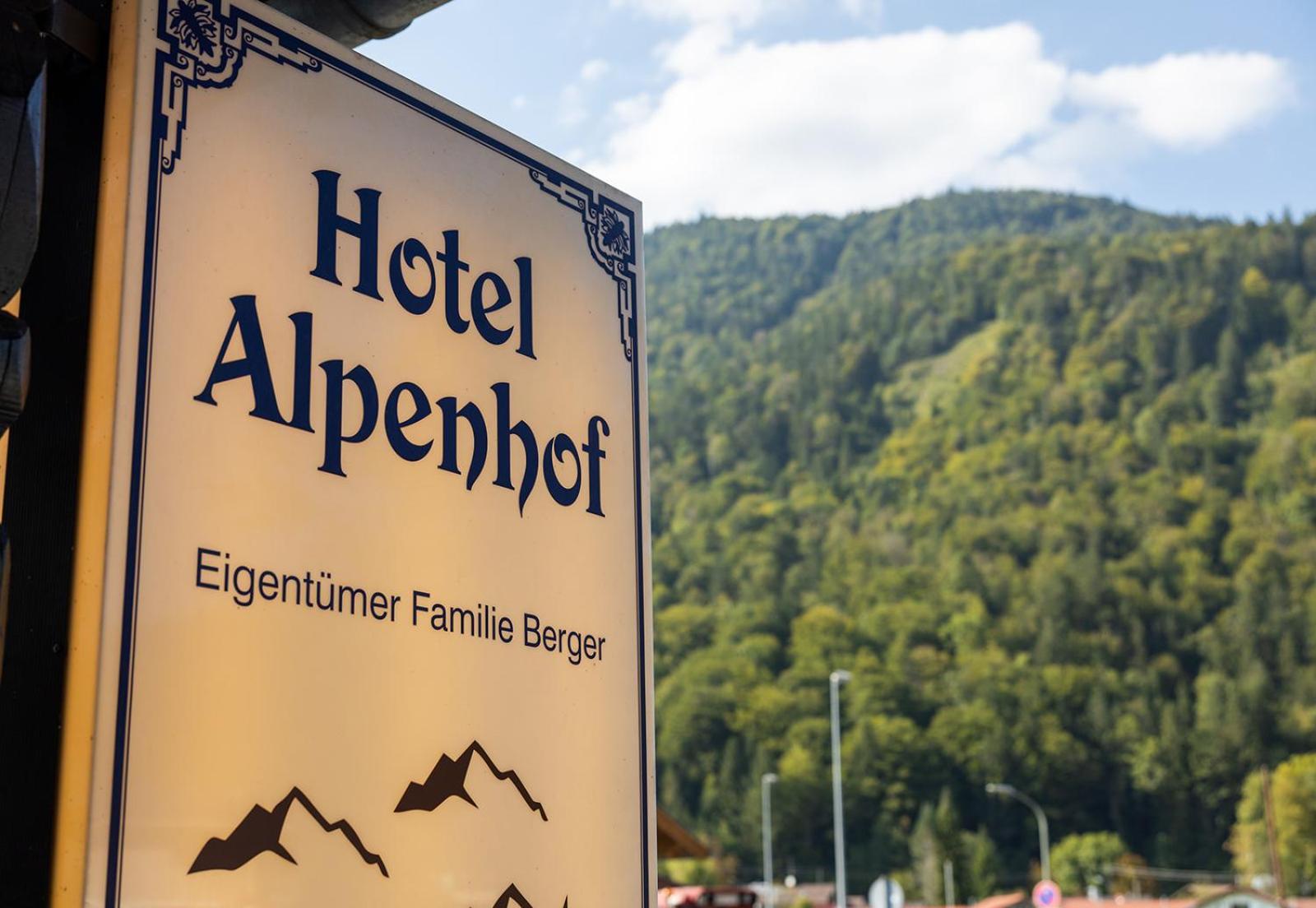 Hotel Alpenhof Oberau  Exteriör bild